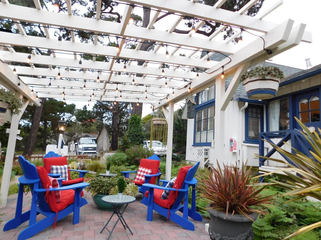 Lamp Lighter Inn And Sunset Suites Carmel-by-the-Sea Exterior photo